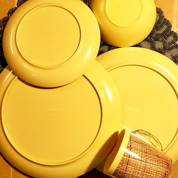 STETSON Melmac Yellow Set w/Raffia Ware Cup VTG MCM - Picture 2 of 9